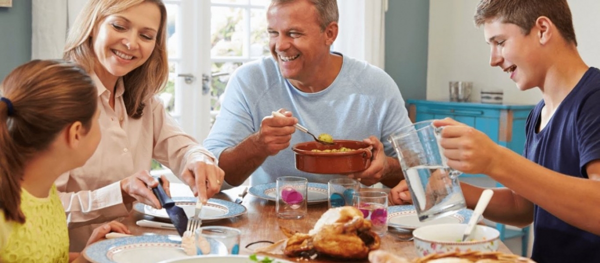 Σε ποια ηλικία οι Έλληνες αποχαιρετούν το σπίτι τους; - Με καθυστέρηση σε σχέση με τους Ευρωπαίους