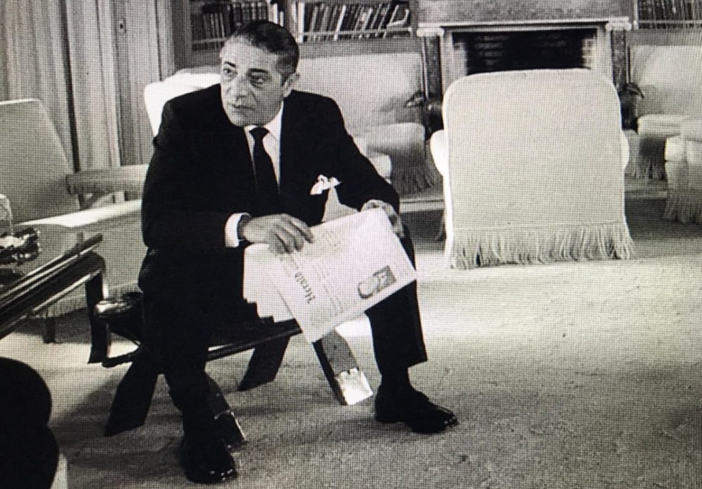 Αριστοτέλης Ωνάσης: Ο διάλογος με πλανόδιο κουλουρά που έμεινε στην Ιστορία