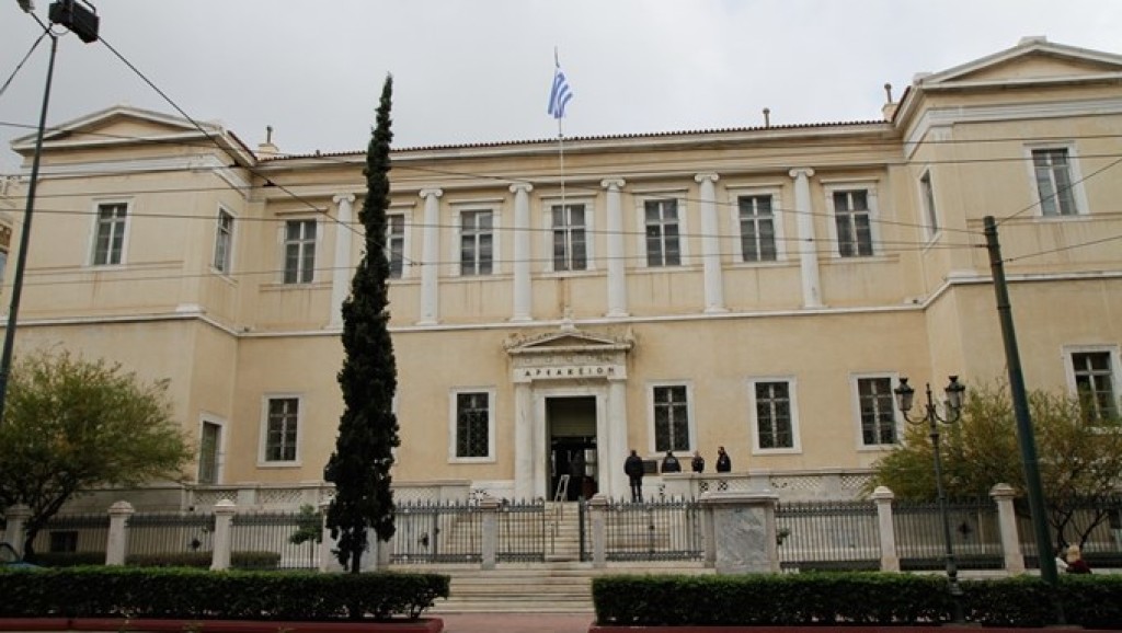 ΣτΕ: Συνταγματική η τεκμαρτή φορολόγηση των επαγγελματιών