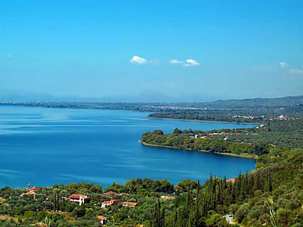 Γιατί άφησε εκτός την Τριχωνίδα το Πανεπιστήμιο Πατρών;