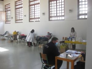 Με μεγάλη συμμετοχή πραγματοποιήθηκε σήμερα (Κυρ 10-5-2020) η δράση Εθελοντικής Αιμοδοσίας στον χώρο της Παλαιάς Δημοτικής Αγοράς  Αγρινίου