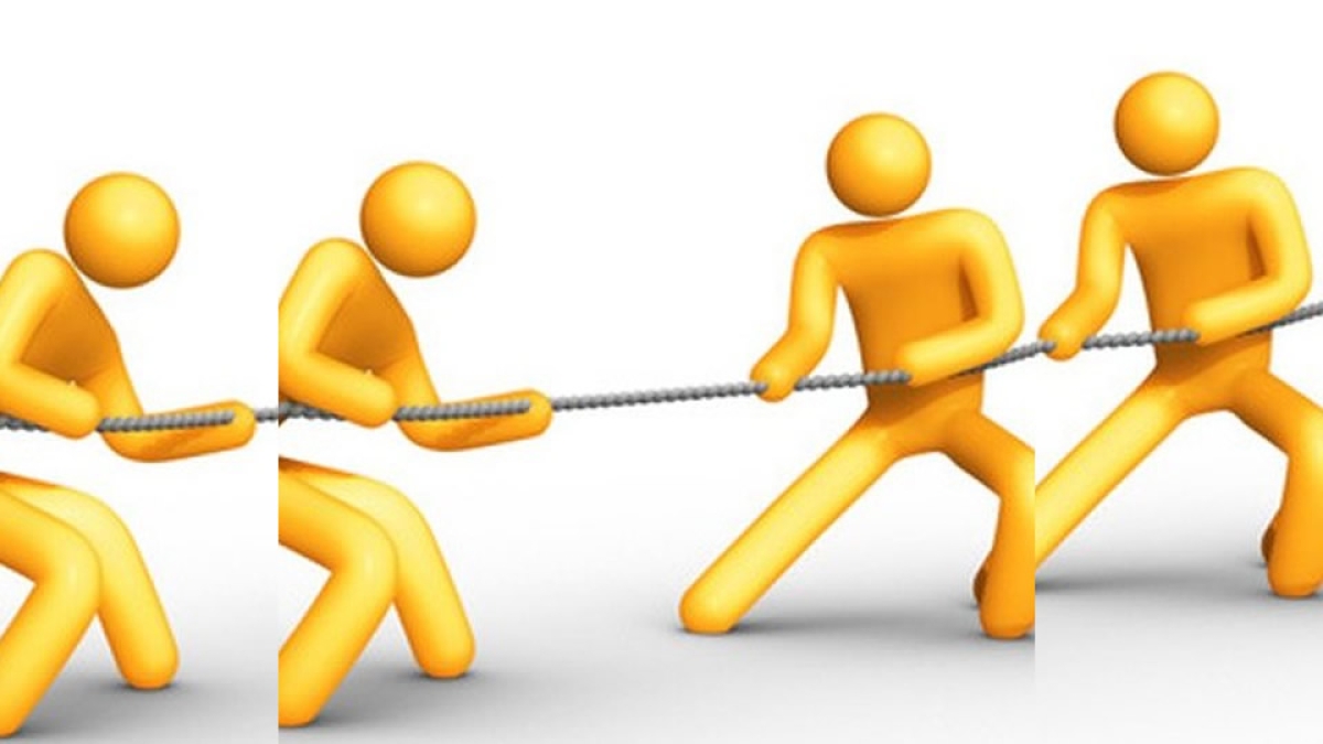 H ολέθρια απουσία του &quot;Κέντρου&quot; ως &quot;κέντρο βάρους&quot; στην ελληνική δημόσια ζωή!