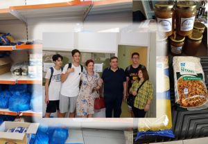 Προσφορά τροφίμων από τον Σχολικό Συνεταιρισμό &quot;Η Φειδώ&quot; του 1ου Παπαστρατείου Γυμνασίου στο Κοινωνικό Παντοπωλείο Αγρινίου