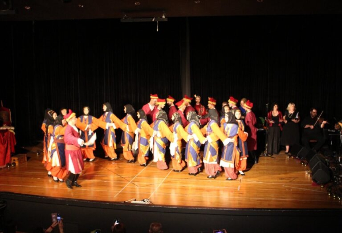 To Παραδοσιακό Καλλιτεχνικό Εργαστήρι Αγρινίου τίμησε τα 100 χρόνια από τον ξεριζωμό των Καππαδόκων (φωτο)