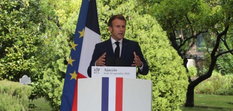 Μήνυμα Μακρόν στην Τουρκία από την Κορσική: Είμαστε αλληλέγγυοι με την Ελλάδα