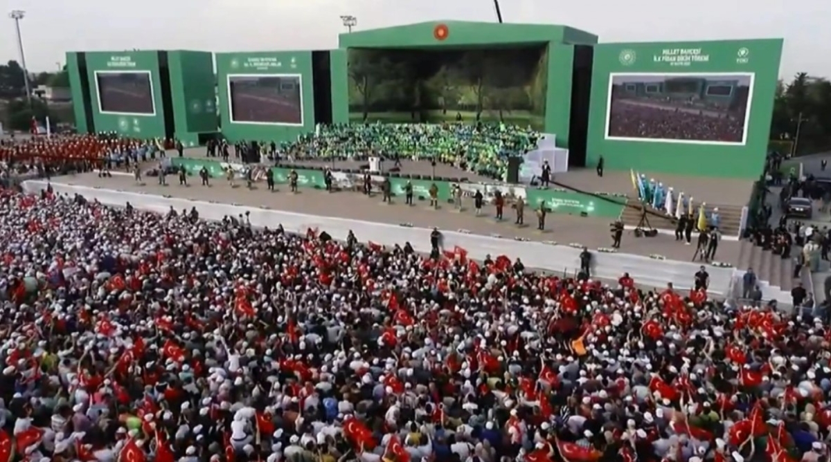 Φιέστα – πρόκληση από τον Ερντογάν για την Άλωση της Πόλης: «Εμείς θα θάψουμε τους σύγχρονους Βυζαντινούς»