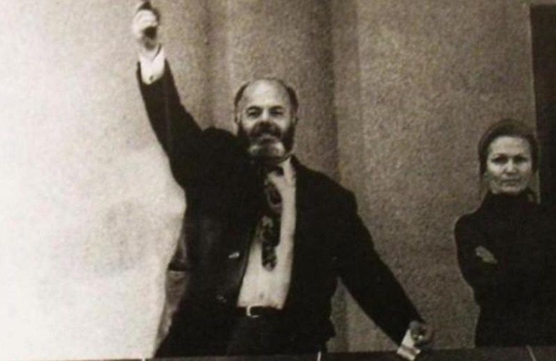 Σαν σήμερα – Αγρίνιο: Όταν ο γιατρός Βασίλης Τσιρώνης κατέλαβε αεροπλάνο της Ολυμπιακής – Το τραγικό τέλος