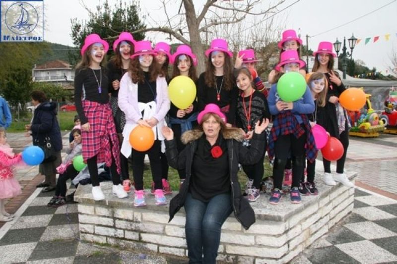 Κορυφώθηκαν οι αποκριάτικες εκδηλώσεις στο Μενίδι