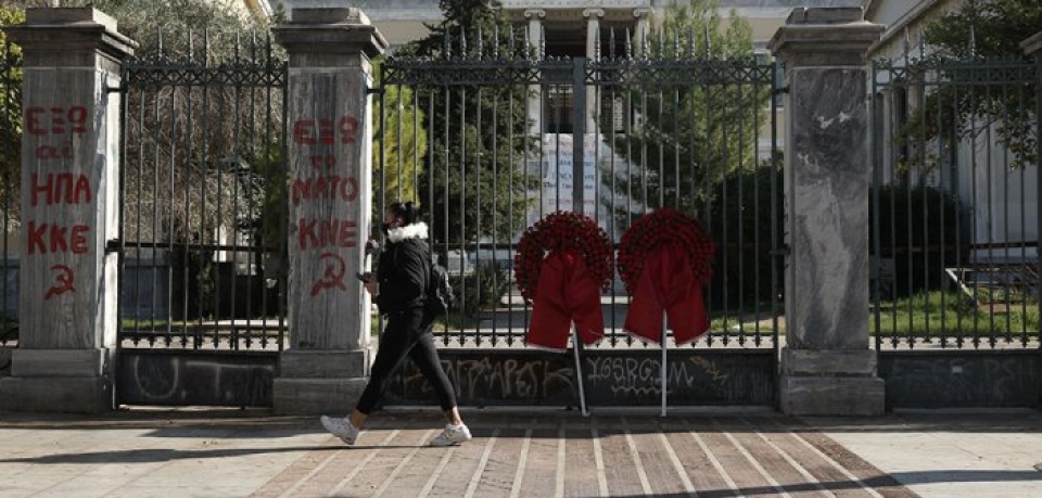 Η φοιτητική εξέγερση του Πολυτεχνείου – «Τα μεγαλύτερα ψάρια ψαρεύονται στα ιχθυοπωλεία.» (Α. Τσέχωφ)