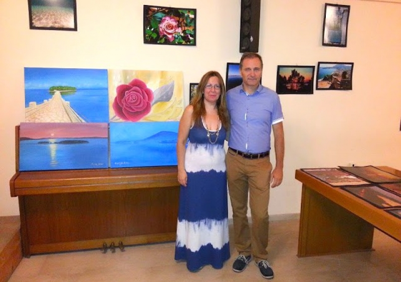 ΒΟΝΙΤΣΑ: Άρχισε η έκθεση Ζωγραφικής και φωτογραφίας της Σπυριδούλας Ζερβούλη και του Ανδρέα Κουτσοθανάση