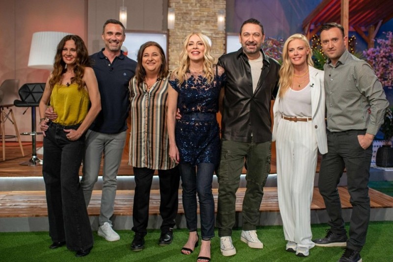 Οι απουσίες θα είναι αισθητές: Οι εννέα ηθοποιοί που δεν θα δούμε στο επετειακό επεισόδιο του «Πάρα Πέντε» (φώτο)