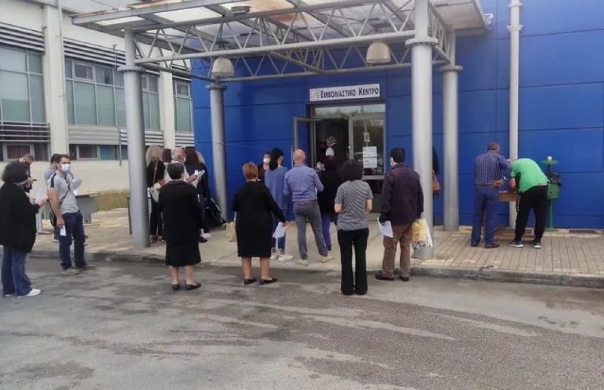 Ρεαλιστική πρόταση για το προσωπικό δεν έχει κανένας…