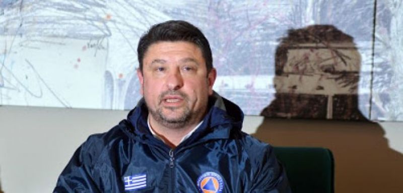 Τo Νέο Δημοτικό τραγούδι – «Ρώτησα τον Χαρδαλιά πού να κάνω πασχαλιά»