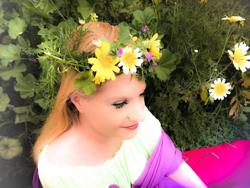 ΜΙΑ ΒΟΛΤΑ Η ΖΩΗ ΜΑΣ: Το νέο video clip της Νέλλυς.