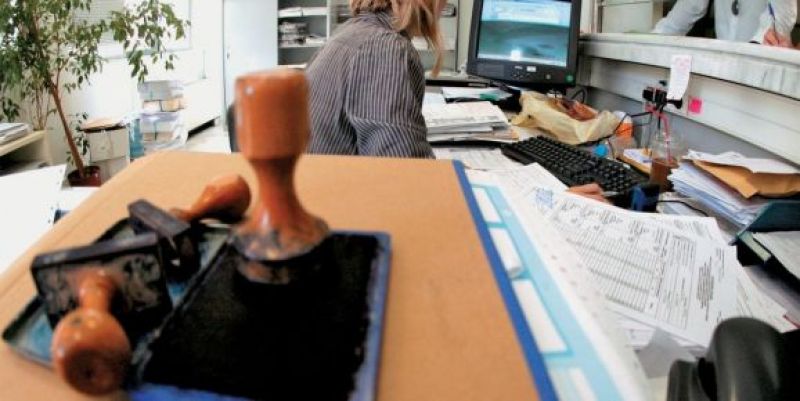 Η… αποκομματικοποίηση του κράτος