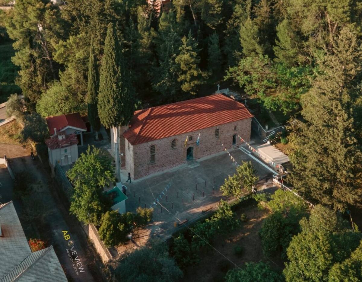 Αγρίνιο, παλαιός και νέος Άγιος Χριστόφορος από ψηλά (βίντεο)