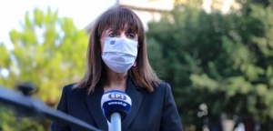 Κατερίνα Σακελλαροπούλου: Έτος ελπίδας και ανάκαμψης το 2021 – Τι λέει στο Πρωτοχρονιάτικο μήνυμά της