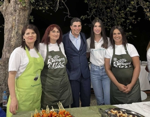 Στην &quot;4η Γιορτή Ελιάς&quot; και ο υποψήφιος βουλευτής Αιτ/νίας με το κόμμα &quot;Ελεύθεροι Ξανά&quot; κος Γιώργος Φίλλιπας