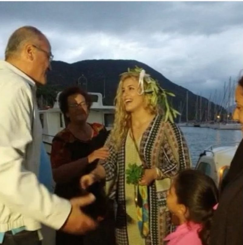 Ενθουσιώδης υποδοχή της Μαρούλις στον Κάλαμο (video)