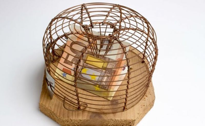 «Κούρεμα» έως και 50% του κεφαλαίου για τα χρέη σε εφορία και Ταμεία