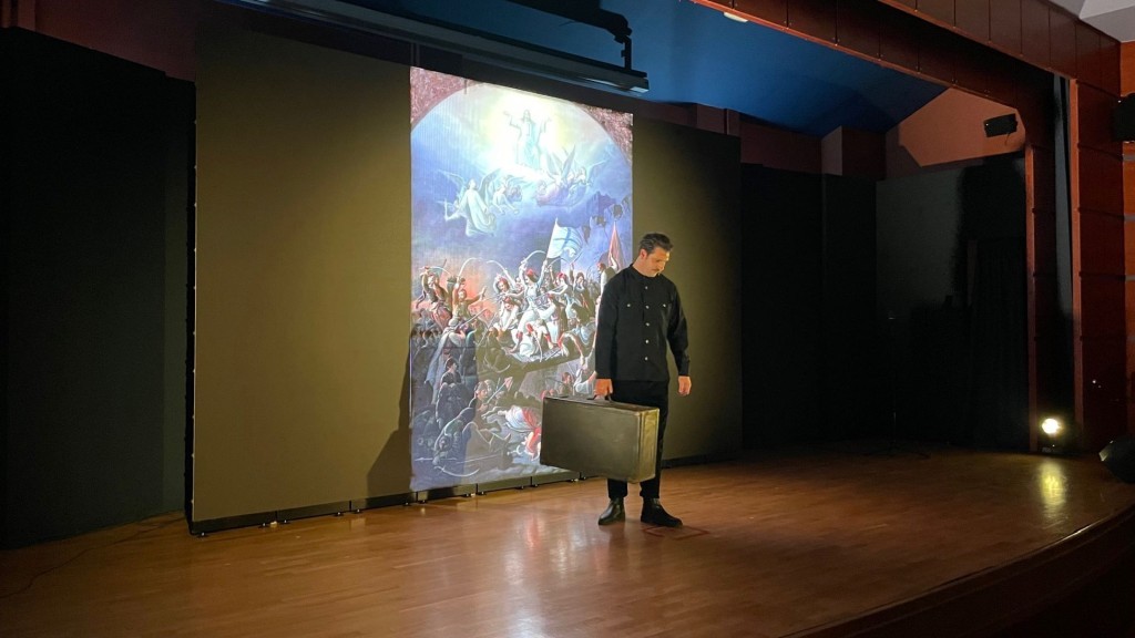 Σπουδαίο καλλιτεχνικό γεγονός η θεατρική παράσταση με τον Γιώργο Γεροντιδάκη στο Μεσολόγγι