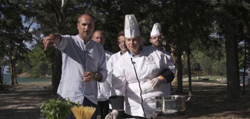 Η εκπομπή «Ταξιδεύοντας με την Κουζίνα» στη Βόνιτσα (φωτο - βίντεο)