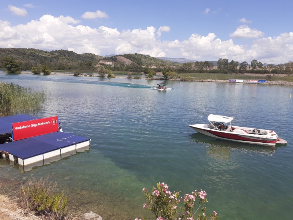 Θαλάσσιο Σκι-Stratos Challenge 2025: Διεθνείς αγώνες τριάθλου στην τεχνητή λίμνη Στράτου (Παρ 2 - Κυρ 4/5/2025)