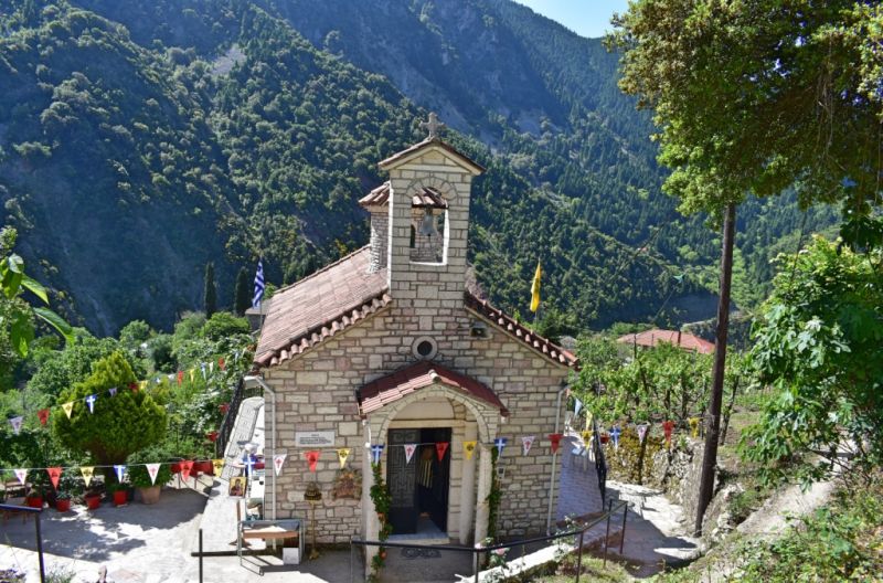 Τιμώντας τον Αγιο Θεόδωρο τον Στρατηλάτη ...στον Αγιο Θεόδωρο