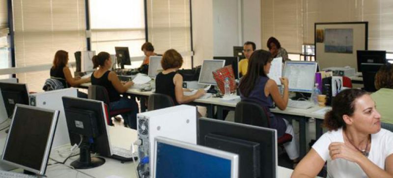 Πρόωρη σύνταξη δημοσίων υπαλλήλων – Σε ποια ηλικία &amp; με ποιες μειώσεις