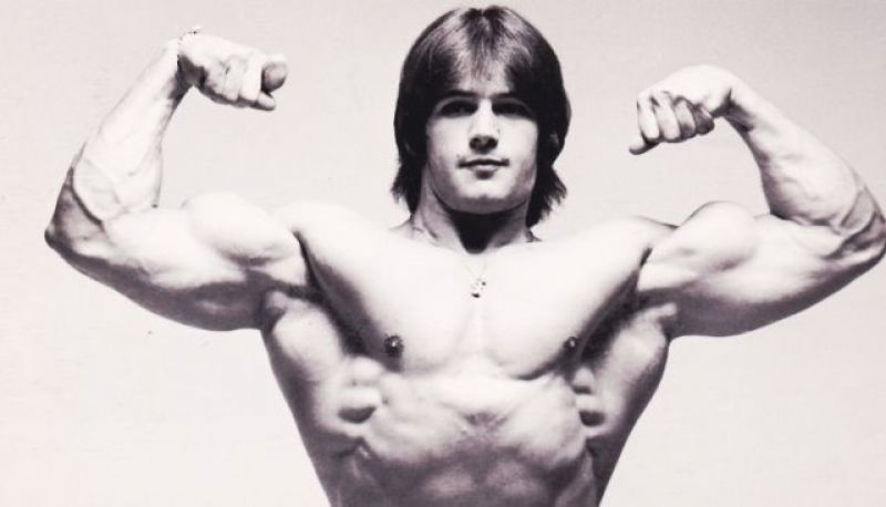 Σπύρος Μπουρνάζος: ο Αμφιλοχιώτης “Σβαρτζενέγκερ” που ξεχάστηκε από τον τόπο του…