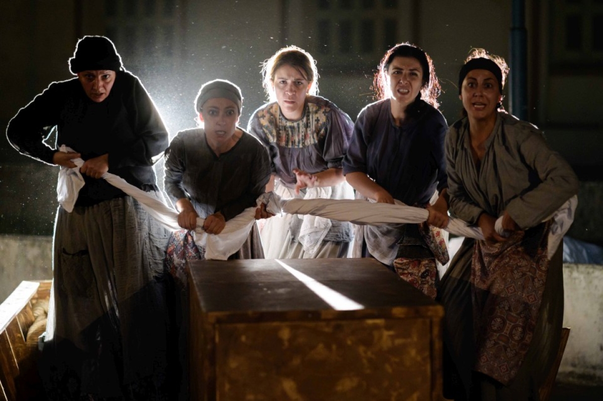 Δη.Πε.Θε. Αγρινίου: Σε περιοδεία εντός και εκτός Νομού Αιτωλ/νίας η παράσταση «ΜΙΛΩ ΣΕ ΣΕΝΑ, ΠΑΤΡΙΔΑ!» (Πεμ 10 - Σαβ 26/8/2023)