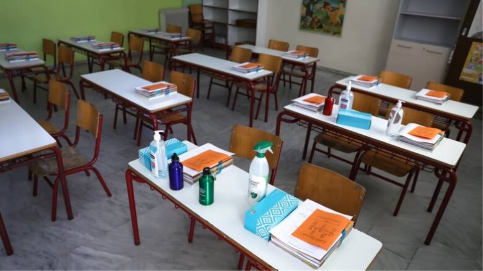 Μια αγρινιώτισσα μητέρα γράφει για την αγωνία της και ζητά «να βάλουμε πλάτη όλοι»