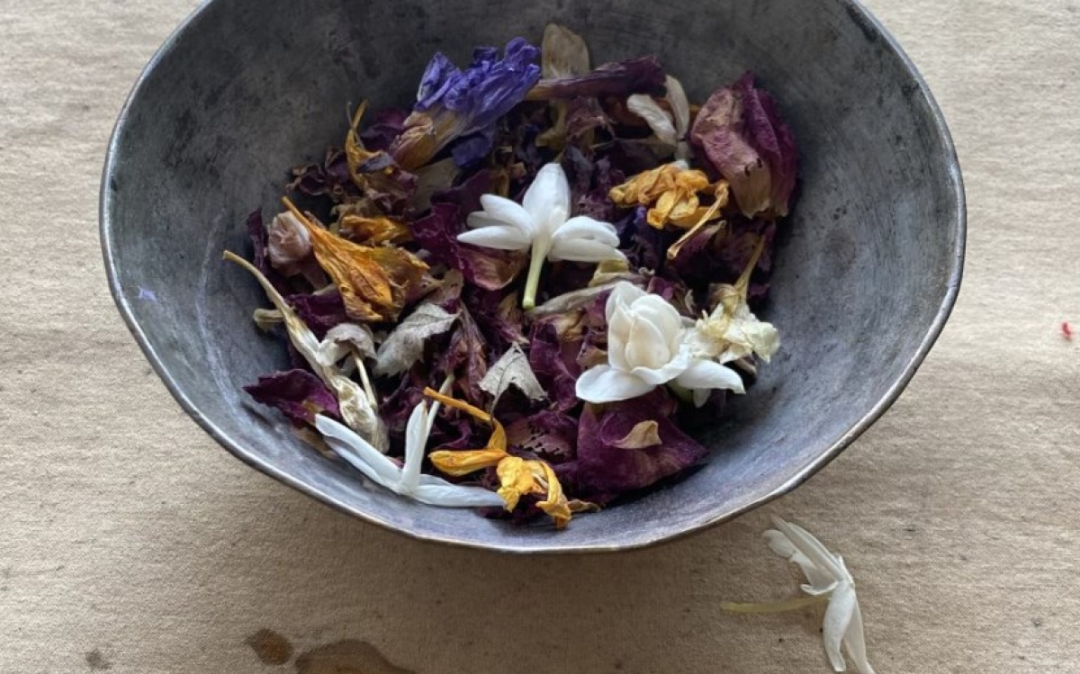 Χρήστος Μποκόρος: Τεκμήρια Ιστορίας, παρόντες και απόντες