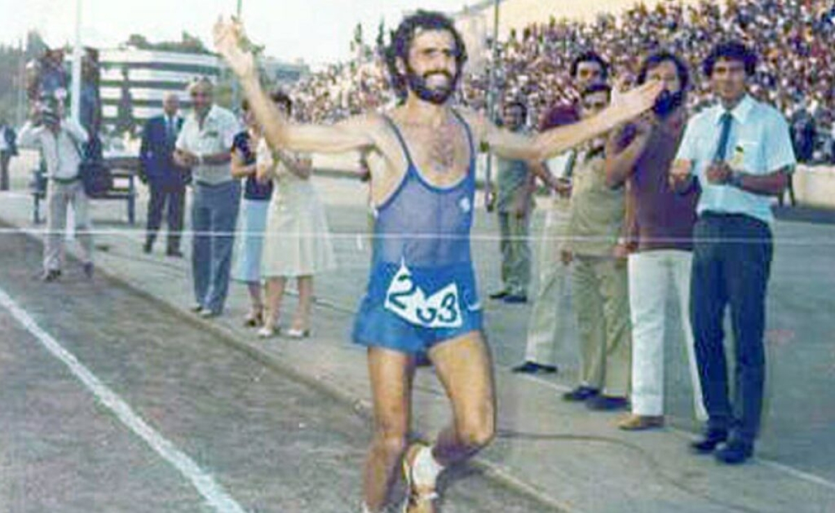 Σαν σήμερα, 10 Οκτωβρίου, γεννήθηκε ο κορυφαίος Έλληνας Μαραθωνοδρόμος, ο αγρινιώτης Μιχάλης Κούσης