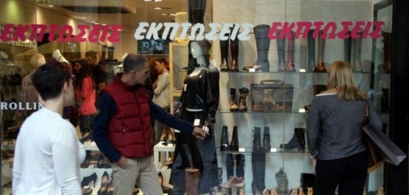 Αιτωλοακαρνανία: «Στενάζει» ο εμπορικός κόσμος