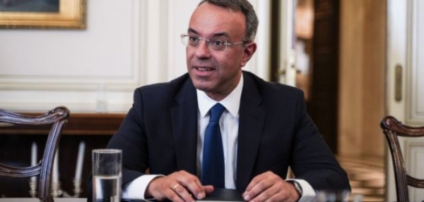 Σταϊκούρας: Ανοιχτό το ενδεχόμενο για νέα ρύθμιση 100 και 120 δόσεων