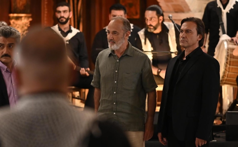 Σασμός: Μια απρόσμενη άφιξη στο γλέντι του γάμου θα παγώσει τους πάντες