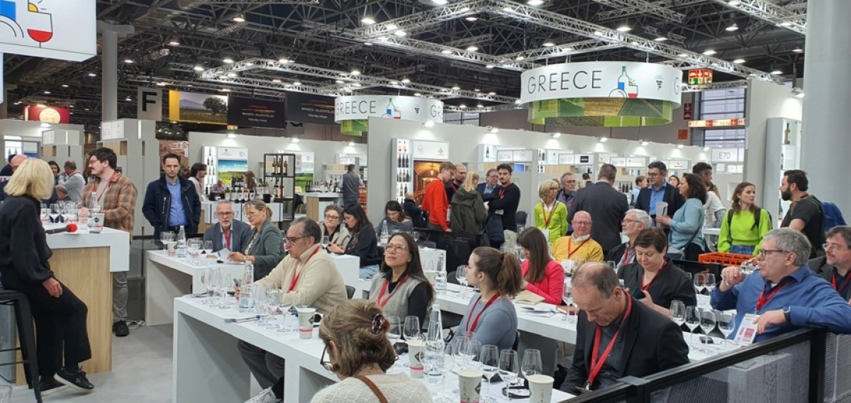 Για δεύτερη συνεχόμενη χρονιά η ΠΔΕ συμμετείχε στη μεγαλύτερη έκθεση οίνων και οινοπνευματωδών ποτών στην Ευρώπη, «ProWein 2024»