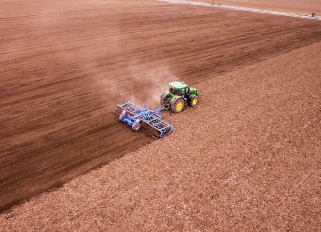 Ξεκινάει το πρόγραμμα μεταποίησης, εμπορίας και ανάπτυξης γεωργικών προϊόντων
