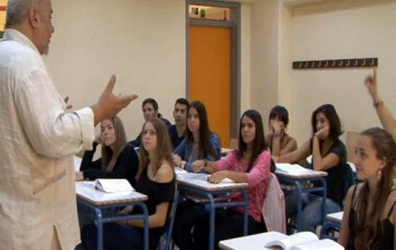 Άμεση πρόσληψη 1.000 αναπληρωτών καθηγητών