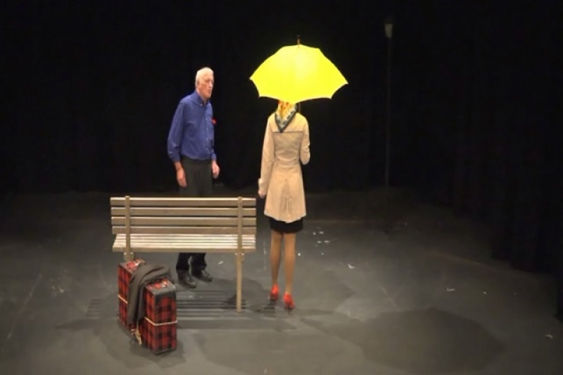 Η παράσταση «Απρόσμενες Ειδήσεις» στο Δημοτικό Θέατρο Αγρινίου (2-3/6/2016)