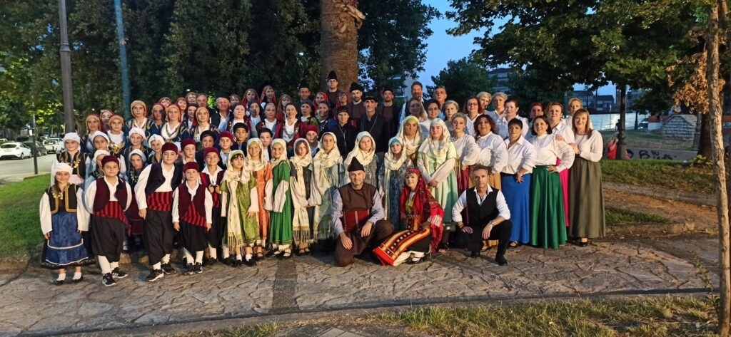 Αγρίνιο: Η τελετή λήξης του πολιτιστικού συλλόγου «η Ρούμελη» (φωτο)