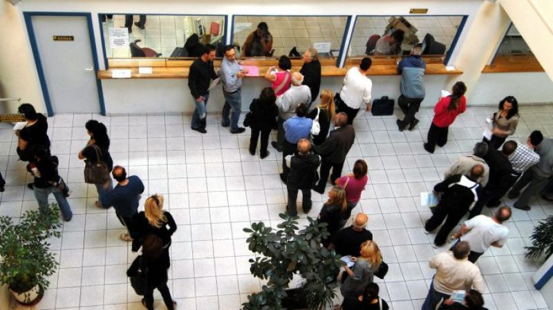 Ένας στους δύο επιλέγει ιδιωτική ασφάλιση – Το 84% ανησυχεί για τις συντάξεις