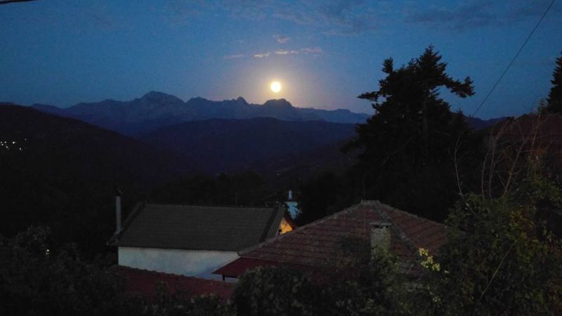 Έτσι είδαν την Πανσέληνο (18/8/2016) οι Αιτωλοακαρνάνες…