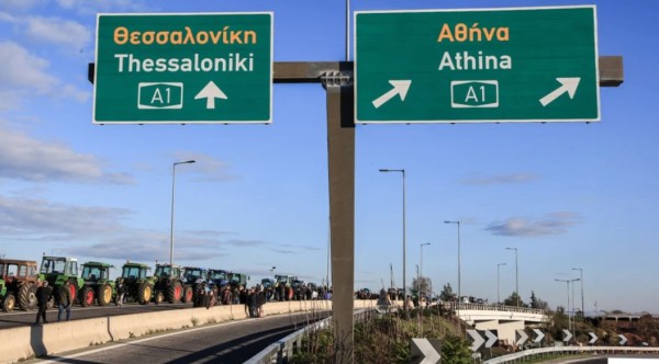 Κλιμακώνουν τις κινητοποιήσεις οι αγρότες με νέα μπλόκα – Από παρακαμπτηρίους η κίνηση σε Ε65 και ΠΑΘΕ