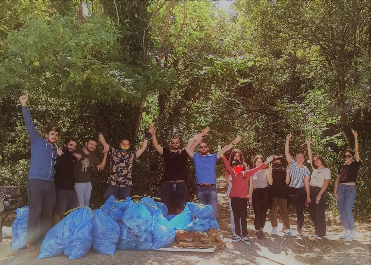 Ακόμη μια εθελοντική δράση από τους «Save your Hood» στο Πάρκο Αγρινίου