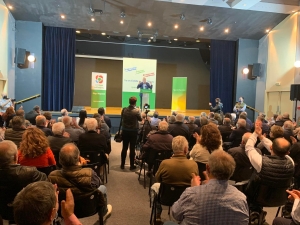 Αγρίνιο: Γέμισε το Παπαστράτειο για τον Γιώργο Παπανδρέου (φωτό-βίντεο)