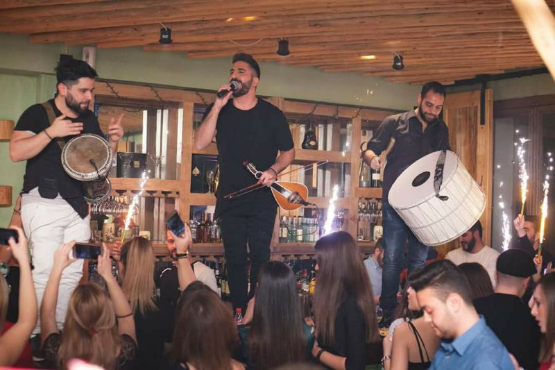 Κάθε Τετάρτη &quot;Γίνεται της Κρήτης&quot; ξεσηκώνει ο Μιχάλης Ματζίρης στην Θεσσαλονίκη