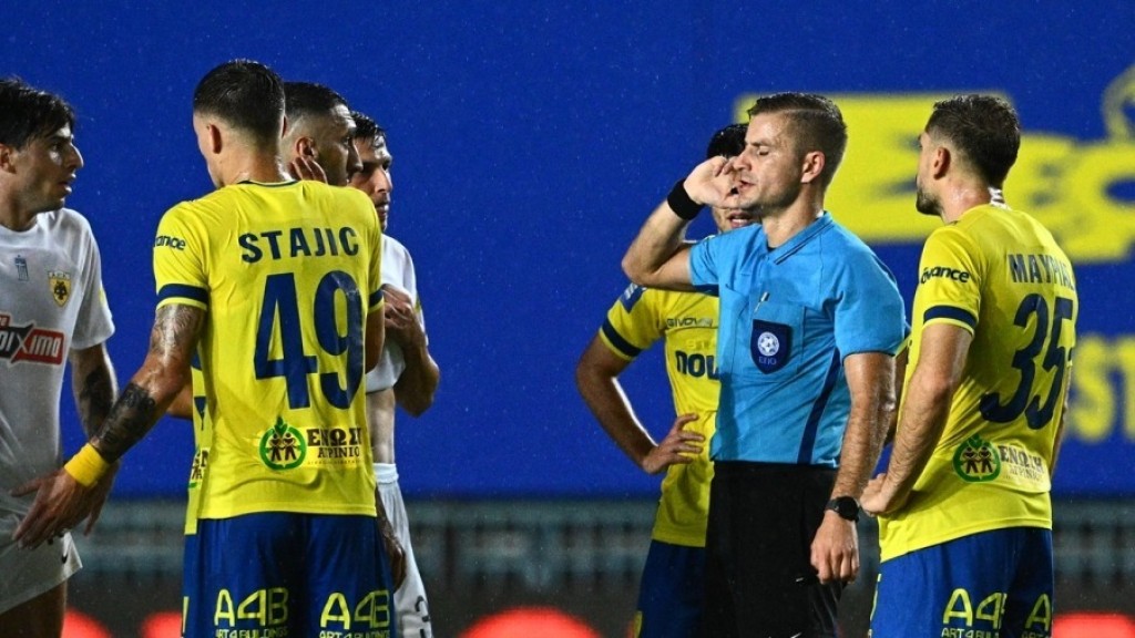Βαθμολογίες διαιτητών: Ο παρατηρητής δικαιώνει Πουλικίδη για τις αποφάσεις του στο Αγρίνιο