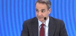 Κυριάκος Μητσοτάκης από την Πάτρα: “Θα στηρίξουμε ξανά τον Νεκτάριο Φαρμάκη” - Tι είπε για τα χρίσματα στου Δήμους